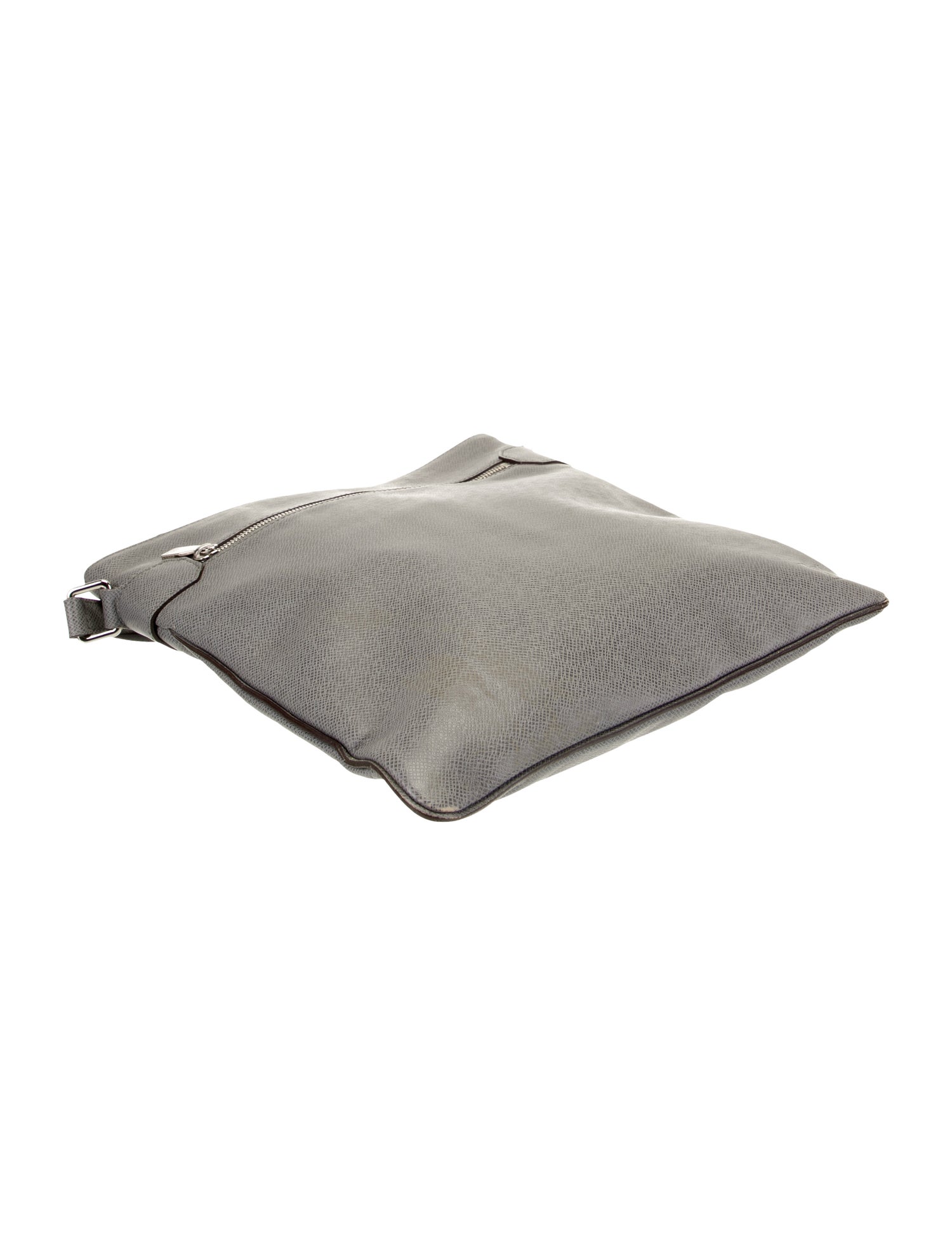 Louis Vuitton Taiga Leather Messenger Bag